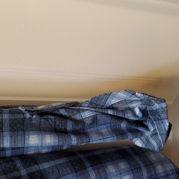 Woman's Flanelette Shirt - Picture 3 of 6